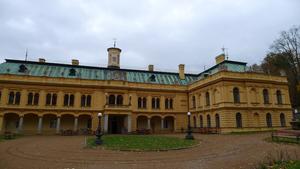 zámek Odlochovice s kavárnou